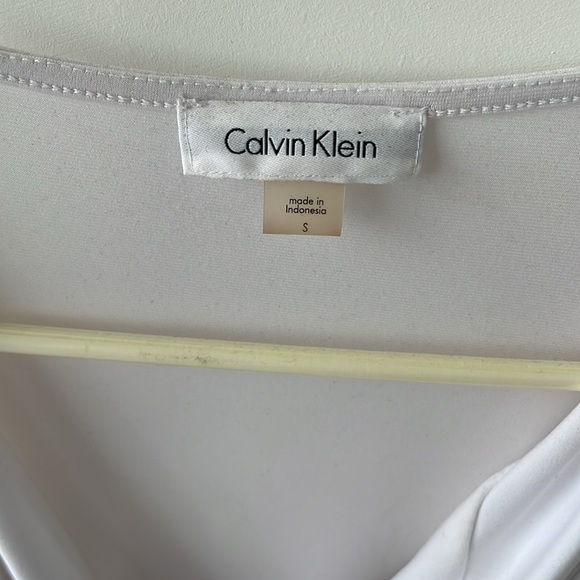 Calvin Klein small white blouse - Picture 4 of 5